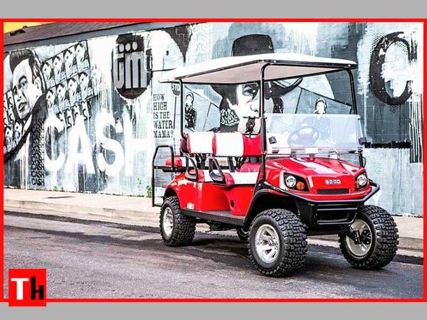 Street art tour in open golf cart ride