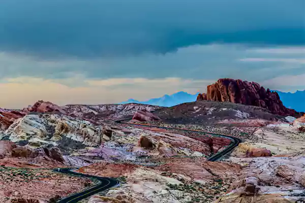 Rainbow Vista Trail