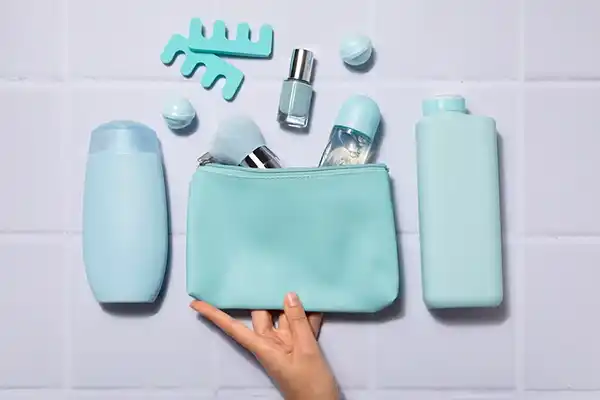 Refillable toiletry bottles 