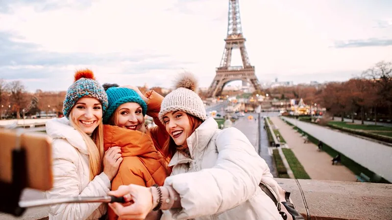 travel with family in paris