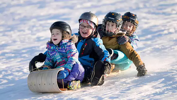 Sledding and tobogganing 