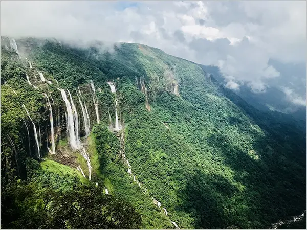 Cherrapunji-summer-travel-northeast-india