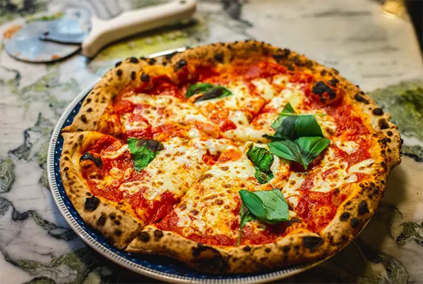 Savour the Italian Pizza 