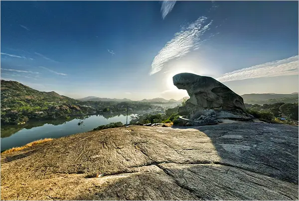 mount-abu-best-places-to-visit-in-North-India-in-May