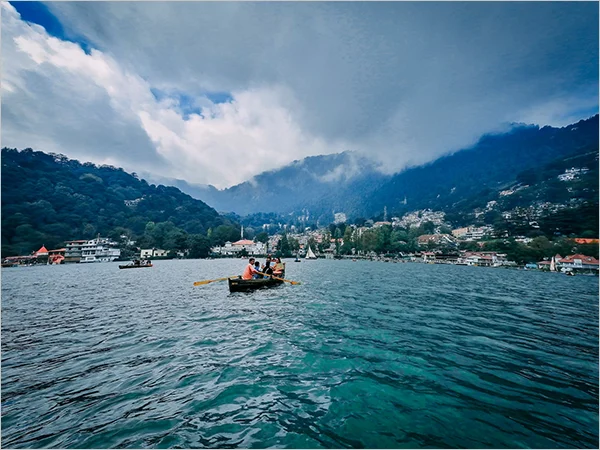 nainital-best-for-traveling-in-May in-India