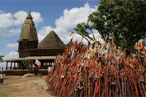 Chauragarh Peak Trek Pachmarhi Madhya Pradesh