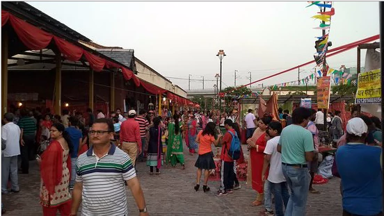 Dilli Haat Pitampura