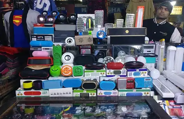 Gadgets in gaffar market