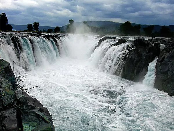 Hogenakkal Falls Tamil Nadu