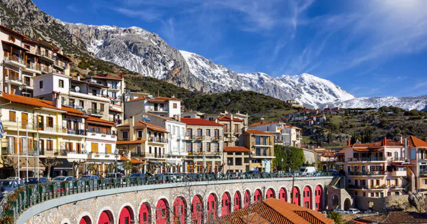  Arachova