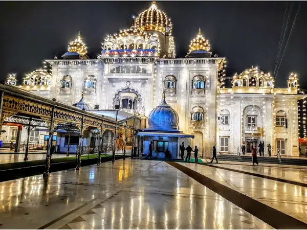 Bangla Sahib1s