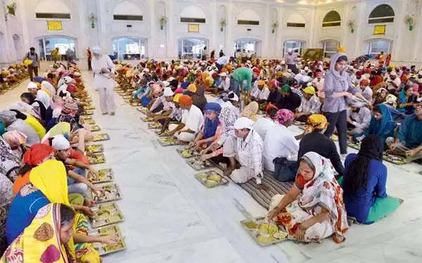 Langar in Gurudwara