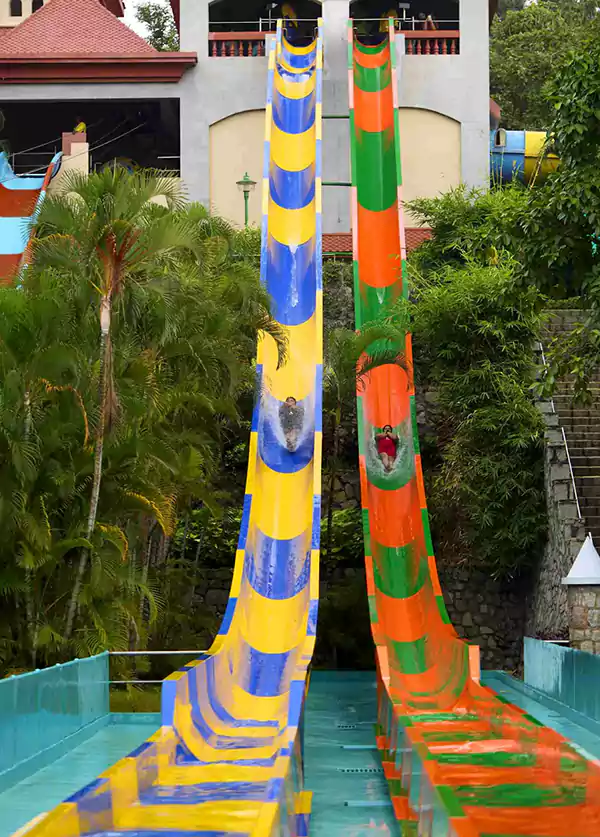 Wavy and Vertical Fall in Wonderla