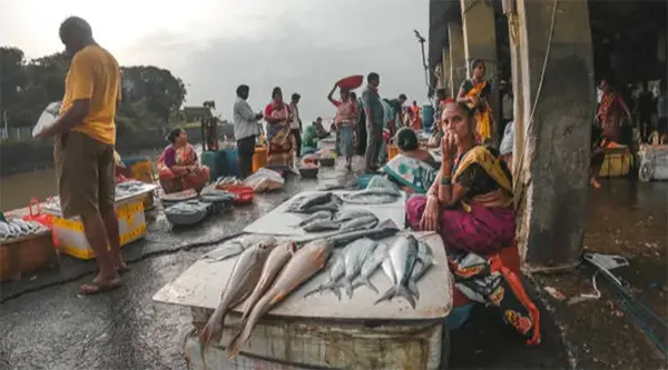 Colaba Causeway Market Mumbai