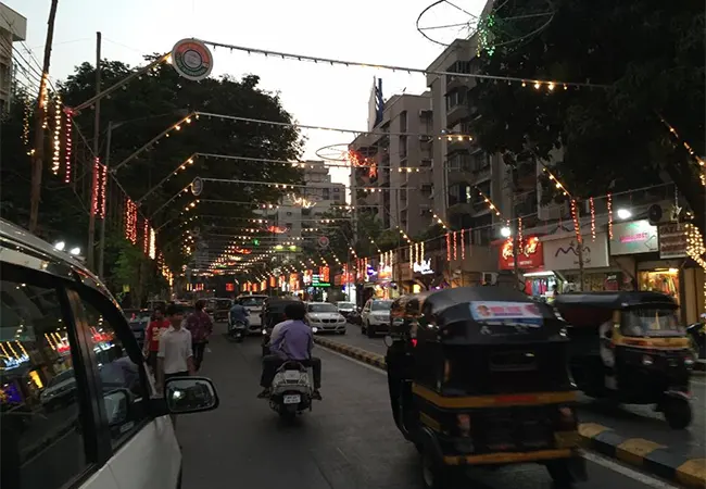 Lokhandwala Market Mumbai