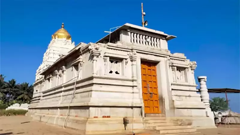 d-Bhoo Varaha Swamy Temple