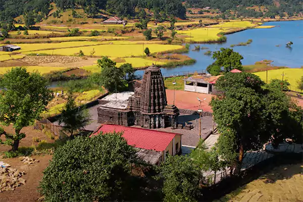 Amruteshwar Temple