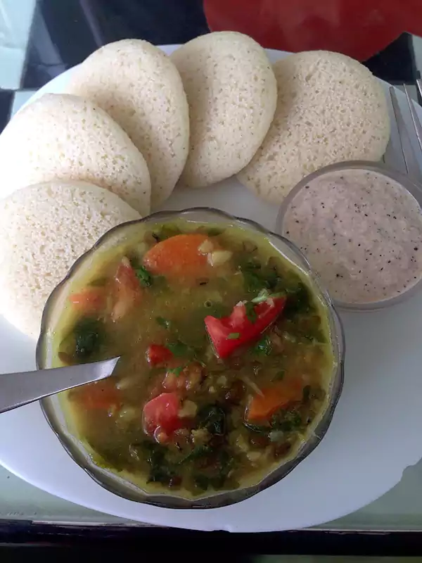 Idli Coconut Chutney and Dhal Soup