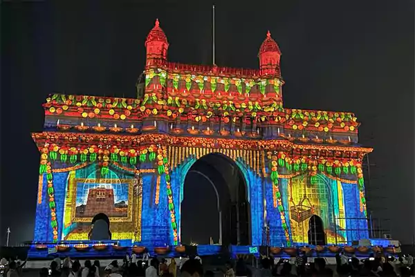 Gateway of India at night