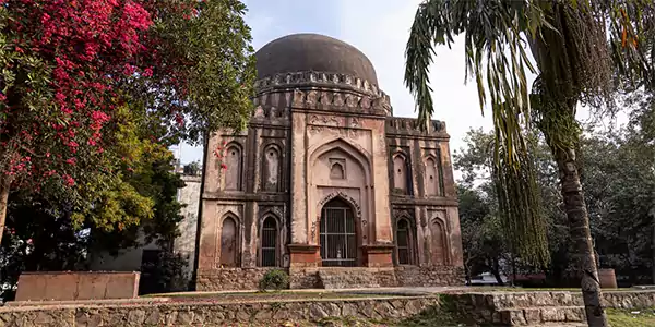 Kale Khan ka Makbara