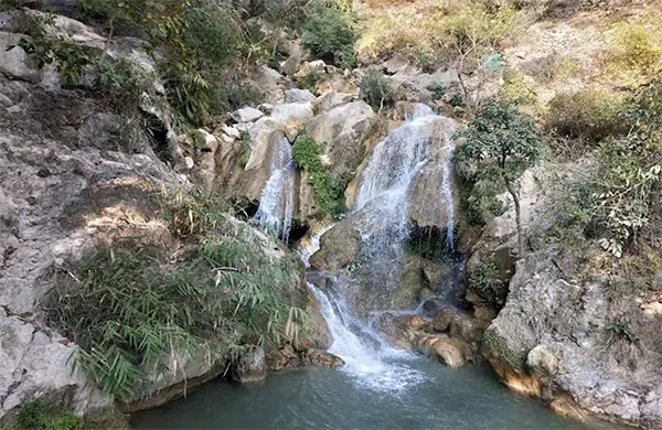 Garud Chatti Waterfall