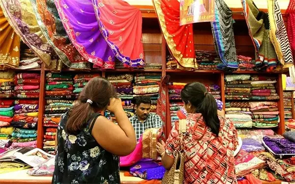 Chickpet Shopping Market