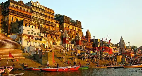 Dashashwamedh Ghat 