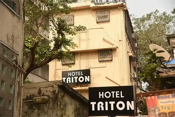 Hotel Triton