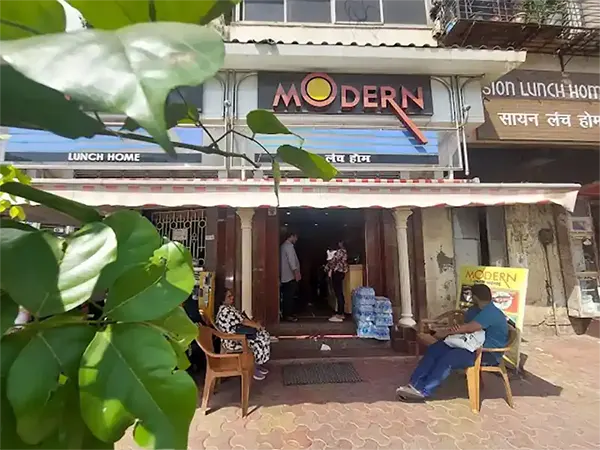 Modern Lunch Home