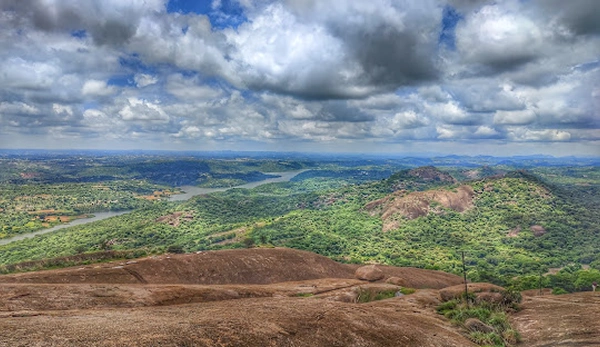 Savanadurga trek