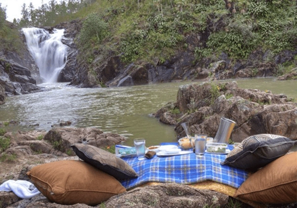Picnic in Ghatrani waterfalls
