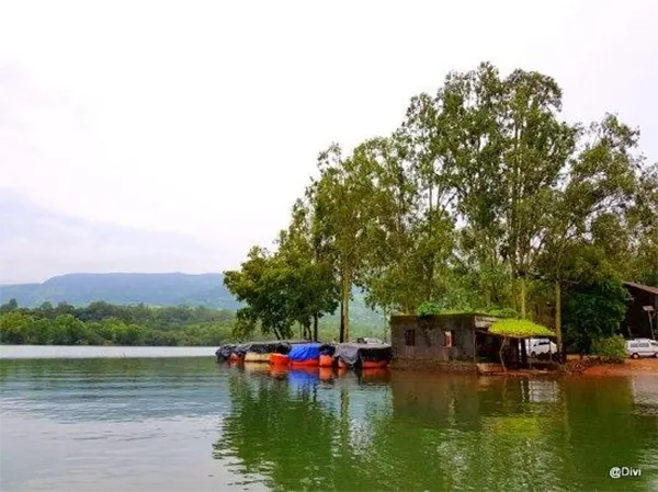 Bamnoli Village