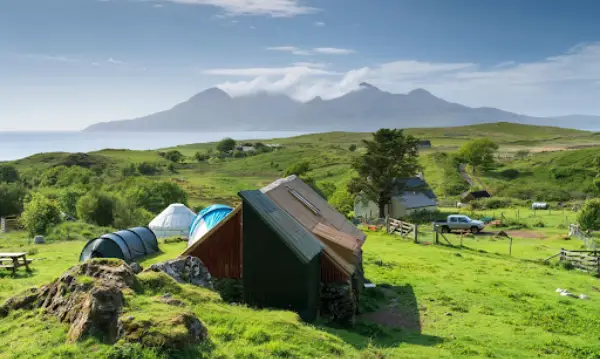 Off-grid campsites